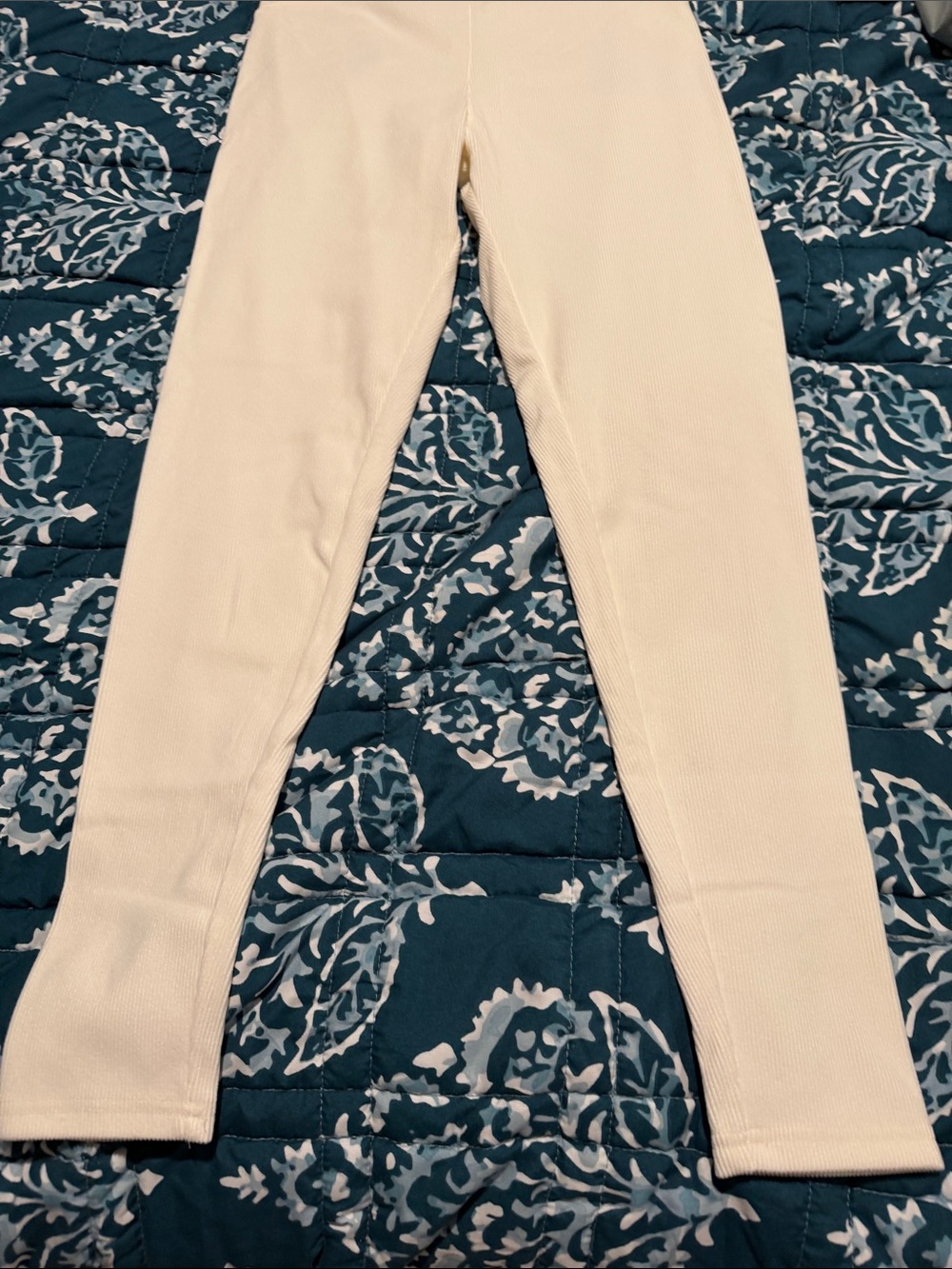 Women’s Cream Ribbed leggings